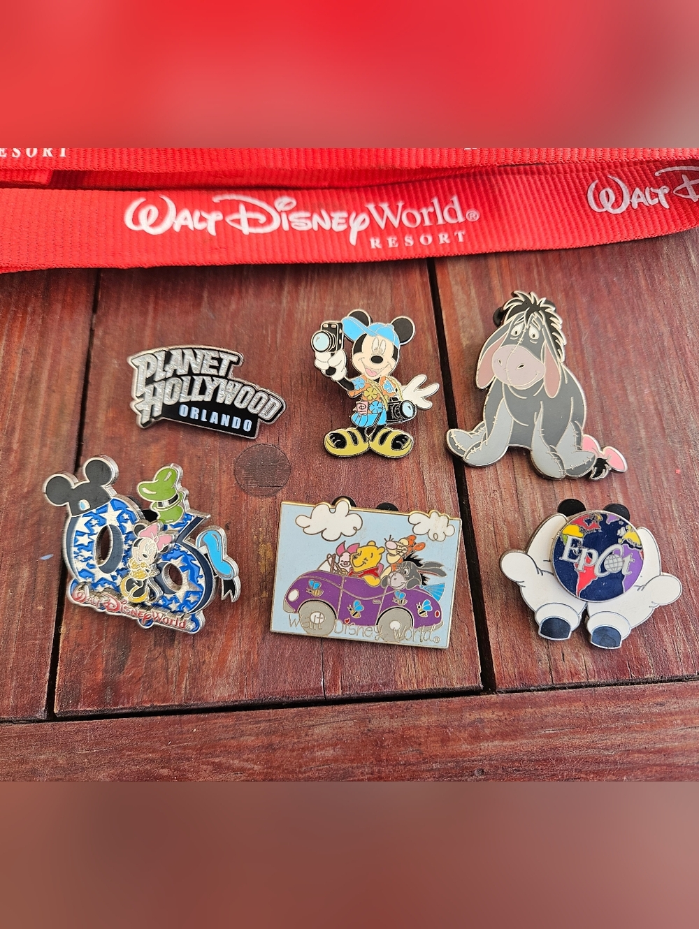 Vintage Walt Disney World Pin Lot 2000 2006 EPCOT Eeyore Mickey Planet Hollywood - Picture 12 of 13
